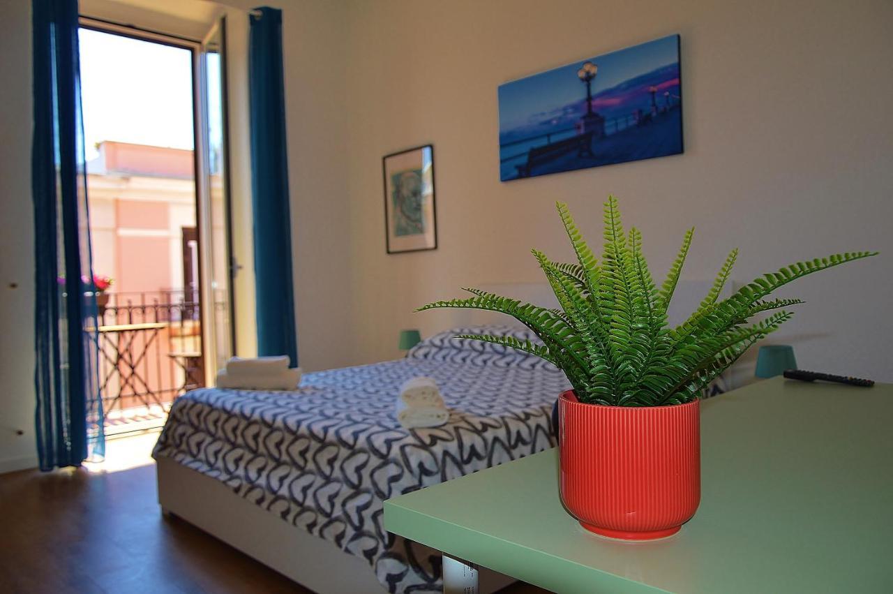 La Dimora Dell'Arcivescovo Appartement Bari Buitenkant foto